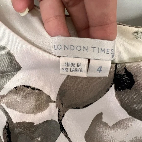 London Times Drapey Satin Ruched Floral Cocktail Dress Sz 4 - Picture 6 of 11